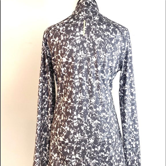 Lole Half Zip Just Long Sleeve Top - Picture 4 of 14